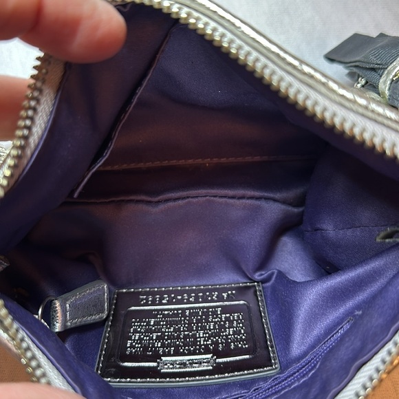 Coach LtdEd Poppy Silver Etched Storypatch Small Evening Shoulder Bag Purse RARE - Picture 6 of 15